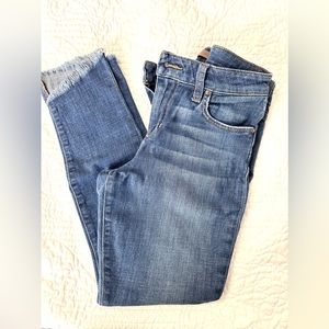 Joe’s High Rise Skinny Ankle Jeans sz 28